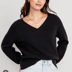 Old Navy Black V-Neck Sweater